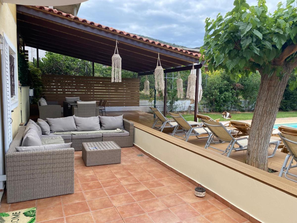 Relaxing Villa With Swimming Pool And Garden Agios Georgios  Ngoại thất bức ảnh