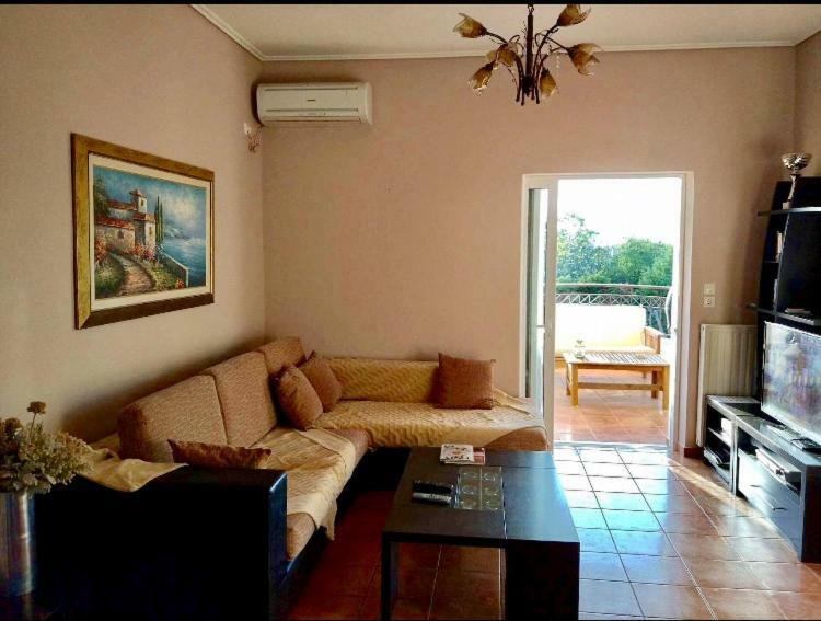 Relaxing Villa With Swimming Pool And Garden Agios Georgios  Ngoại thất bức ảnh